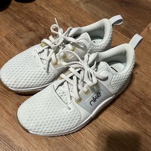 White Nike work out shoes